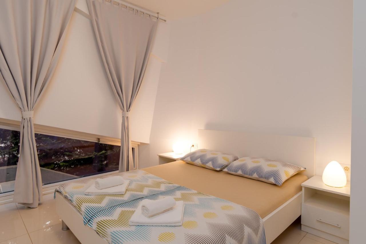 Vila Tina In Pula, Istrien Medulin Exterior foto